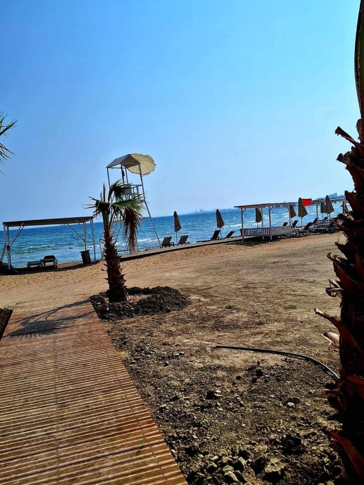 Sunrise Beach Club Gasztriá Kültér fotó